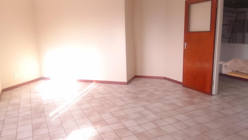 To Let commercial Property for Rent in Klipkop Western Cape